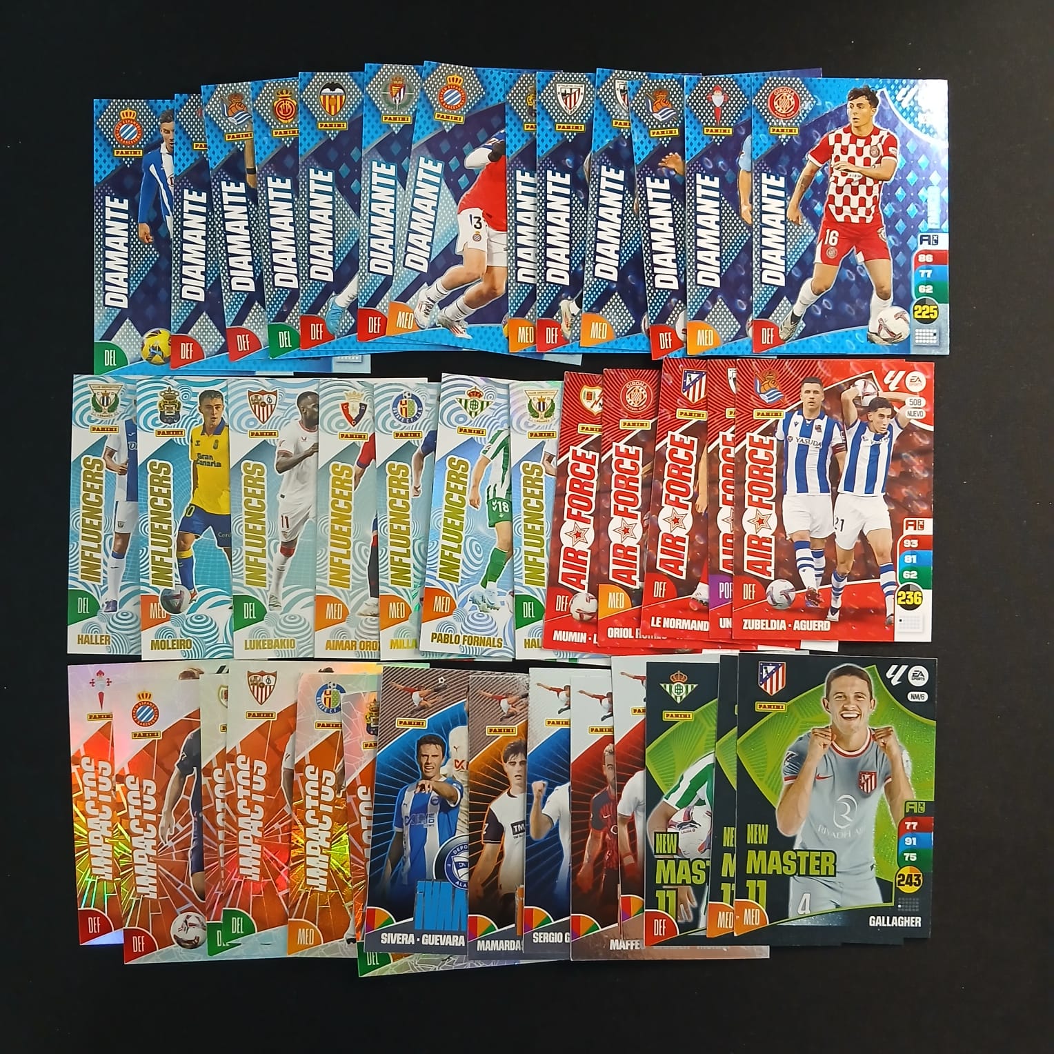 LALIGA 2024/25 Panini Adrenalyn XL - 30 Cards